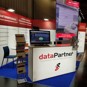 SPS and dataPartner stand
